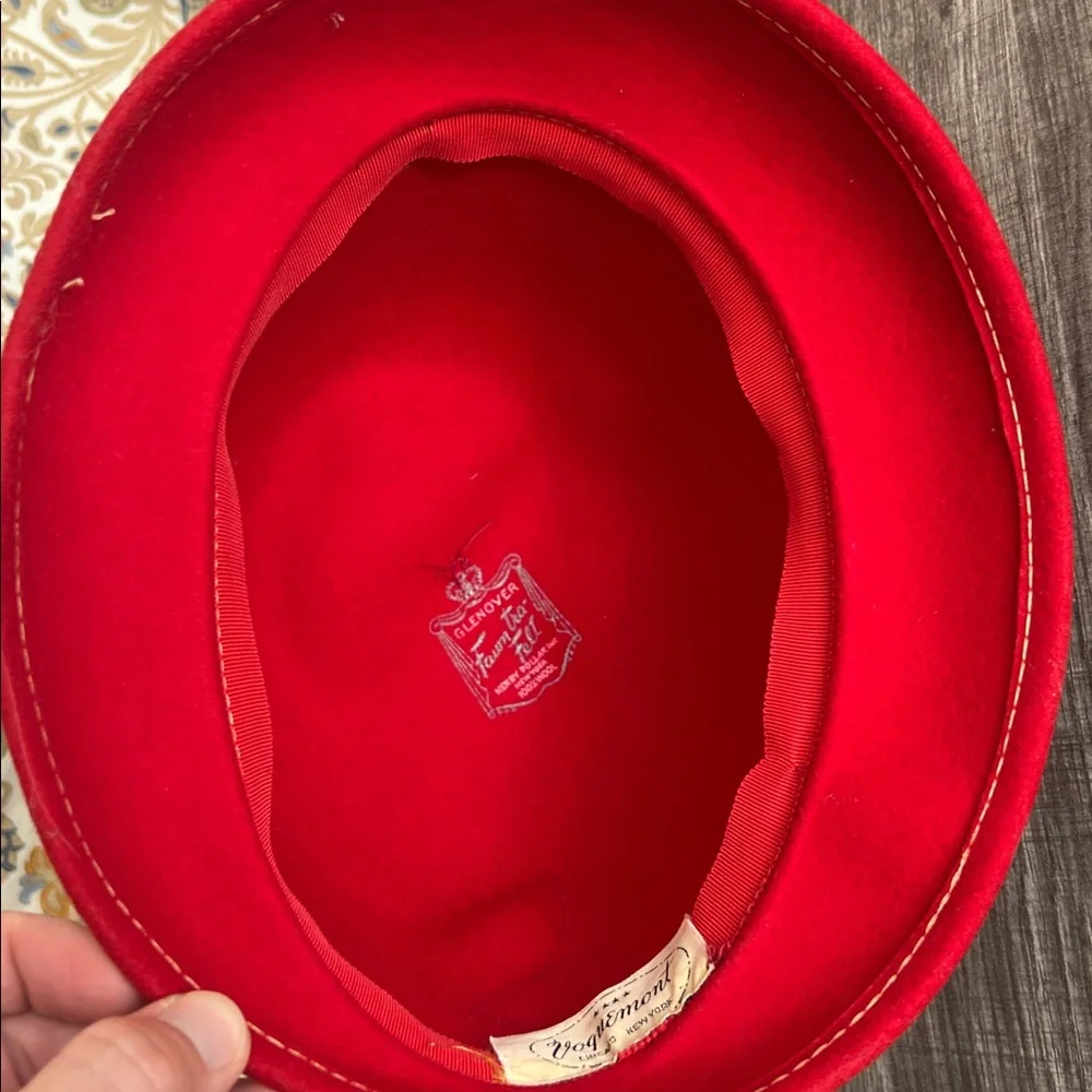 Vintage Voguemont Bucket Hat Veiled‎ Red Wool Felt/Bow Church Broadway City